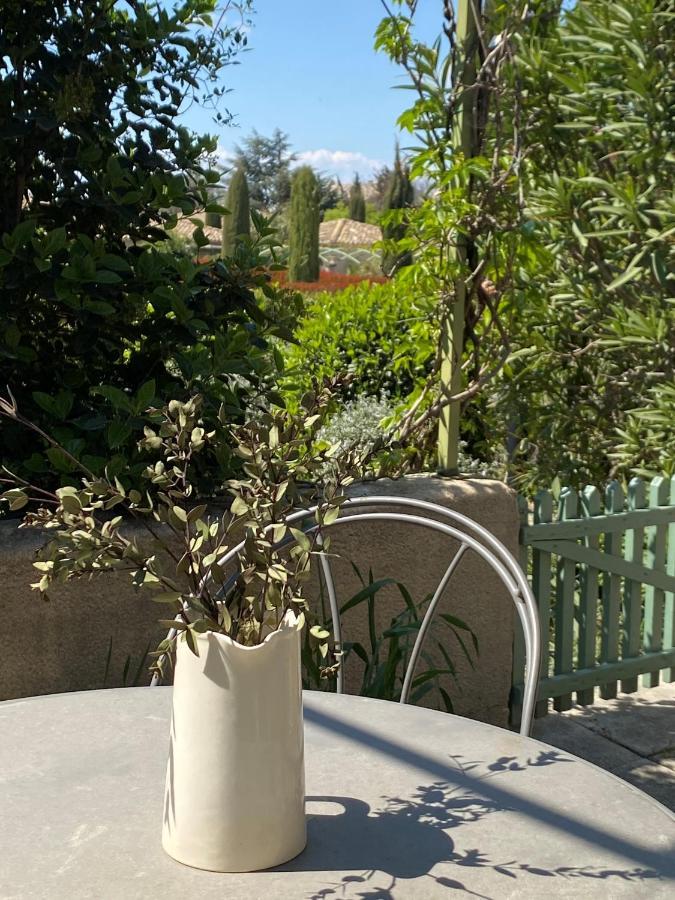 Un Gite En Provence - Les Jardins De Fontanille Saint-Remy-de-Provence Ngoại thất bức ảnh