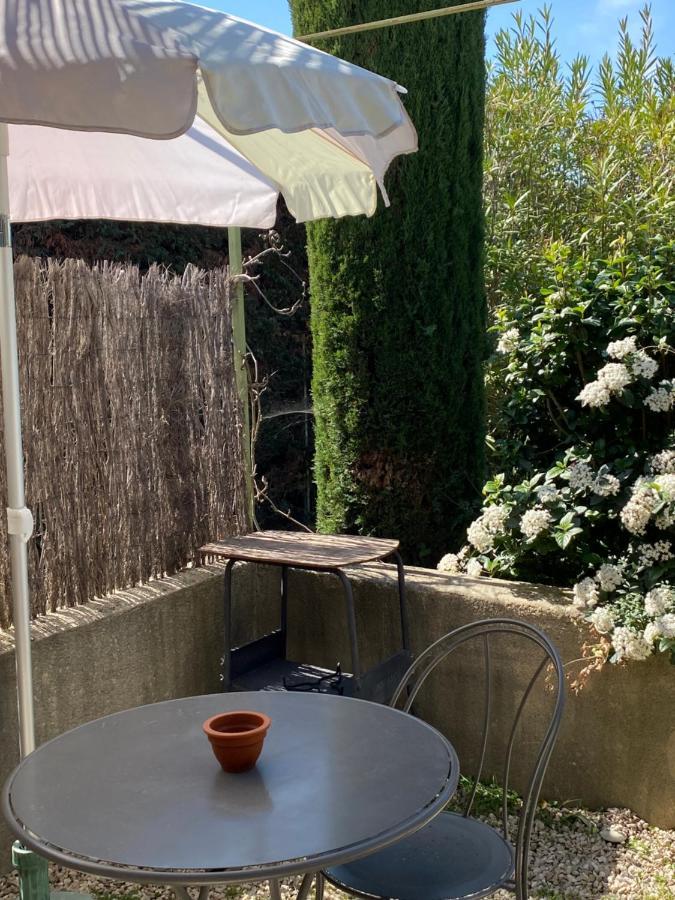 Un Gite En Provence - Les Jardins De Fontanille Saint-Remy-de-Provence Ngoại thất bức ảnh